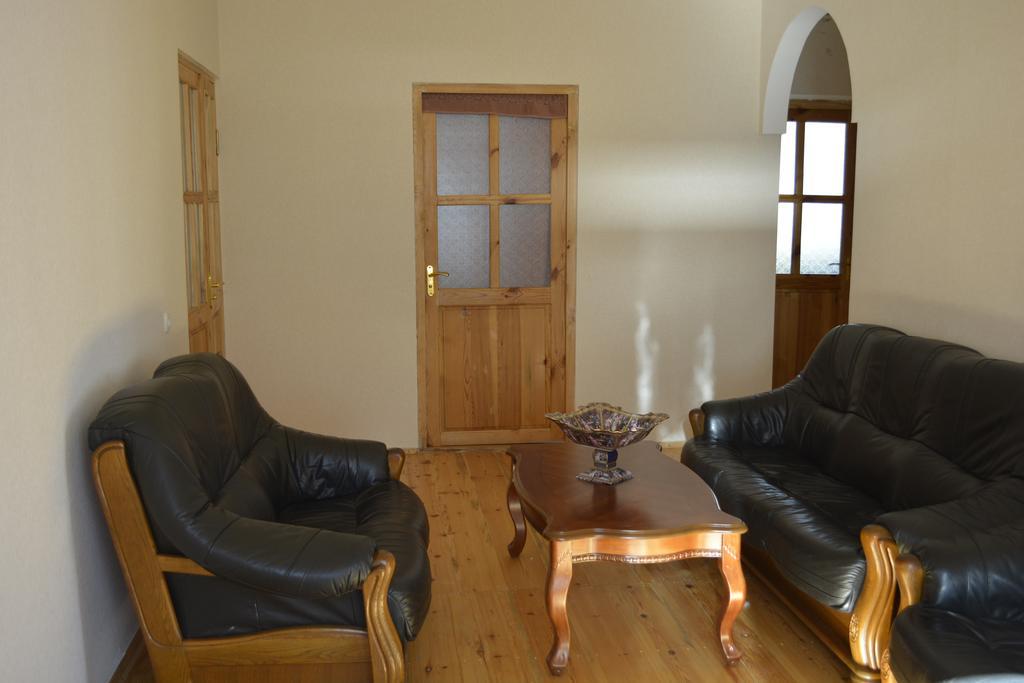 Zaza'S House Ξενοδοχείο Kazbegi Εξωτερικό φωτογραφία