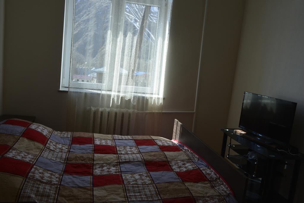 Zaza'S House Ξενοδοχείο Kazbegi Εξωτερικό φωτογραφία