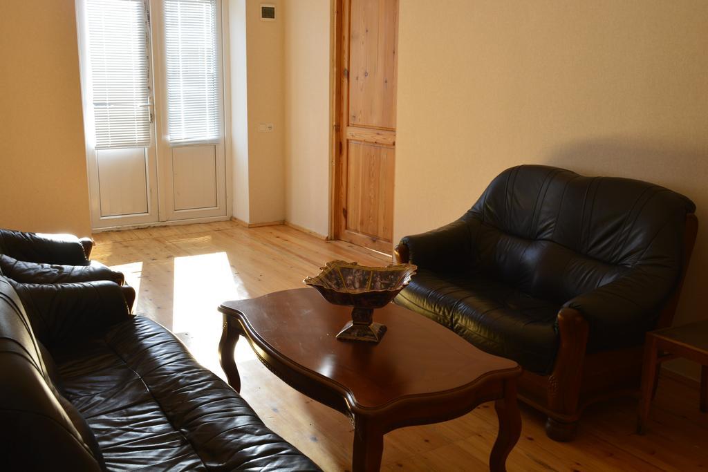 Zaza'S House Ξενοδοχείο Kazbegi Εξωτερικό φωτογραφία