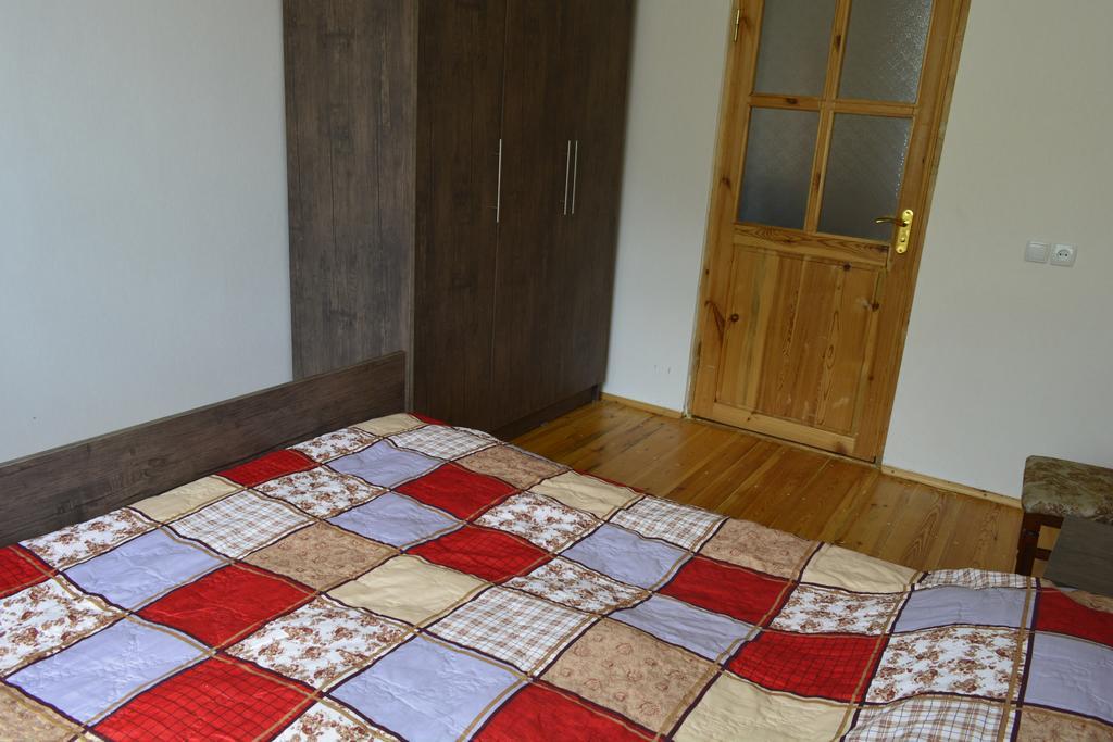 Zaza'S House Ξενοδοχείο Kazbegi Εξωτερικό φωτογραφία